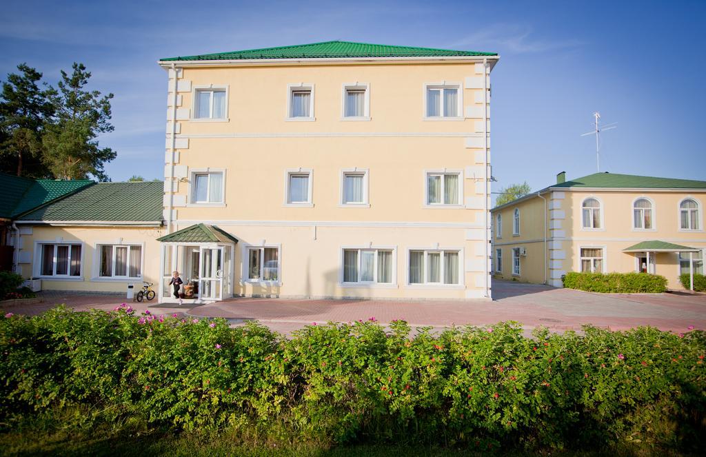 Hotel Svet Mayaka Стрєльна Екстер'єр фото